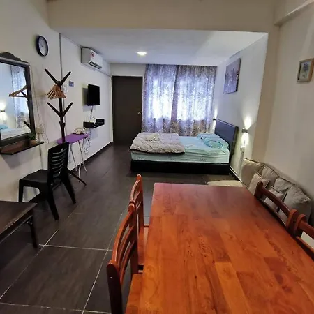 Api Api Apartment Homestay Beside Centre Point Studio 3Pax Kota Kinabalu Exterior photo