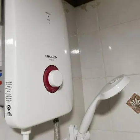 Api Api Apartment Homestay Beside Centre Point Studio 3Pax Kota Kinabalu Exterior photo