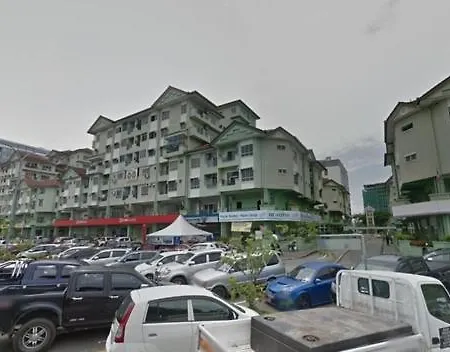 Api Api Apartment Homestay Beside Centre Point Studio 3Pax Kota Kinabalu Exterior photo